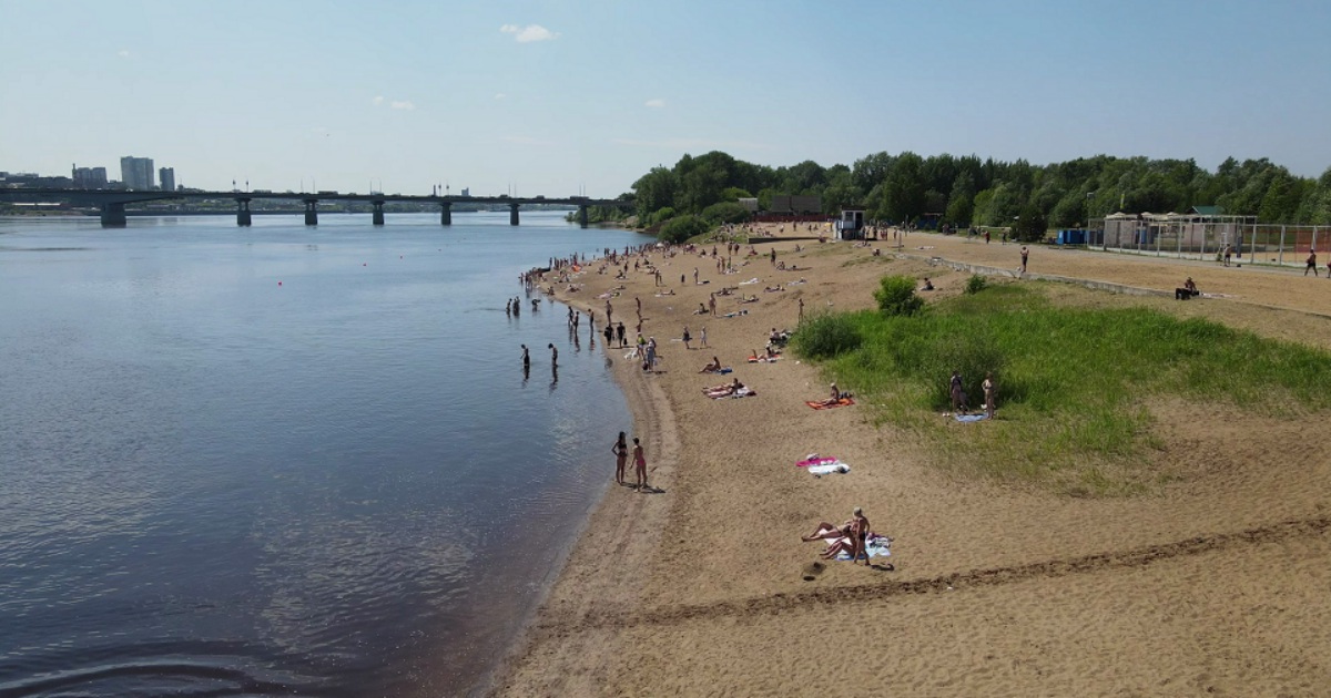 Открытие первого благоустроенного пляжа.